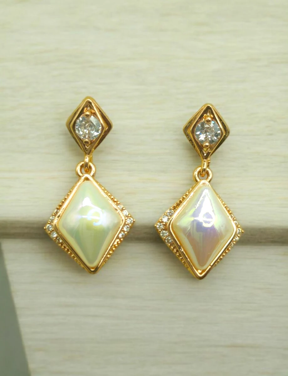 Earring